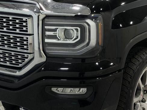 Used 2017 GMC Sierra 1500 Denali image 36