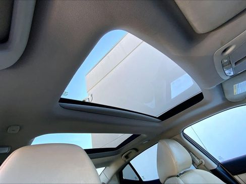 Used 2019 Nissan Maxima 3.5 SL w/ Floor Mat Group image 13