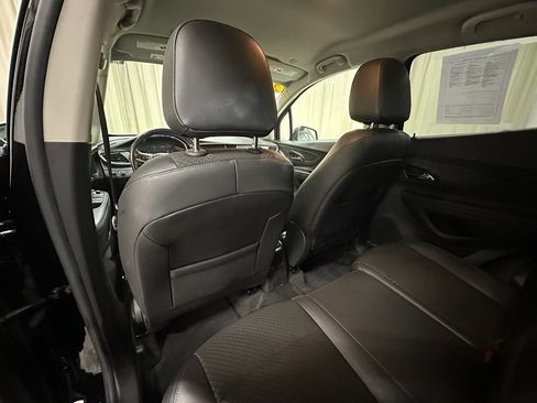 Used 2020 Buick Encore Preferred image 20