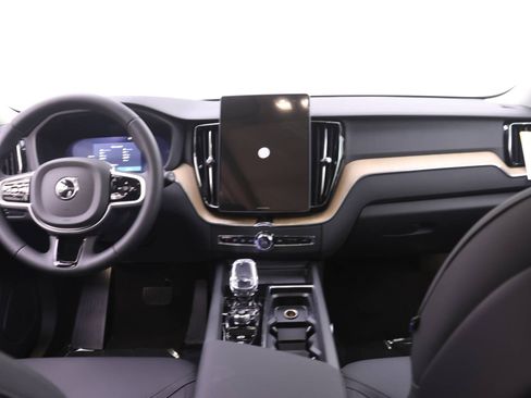 New 2026 Volvo XC60 B5 Plus w/ Protection Package Premier AWD/4WD image 8
