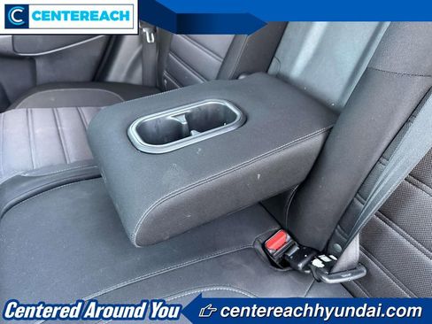 Used 2018 Honda CR-V EX image 9