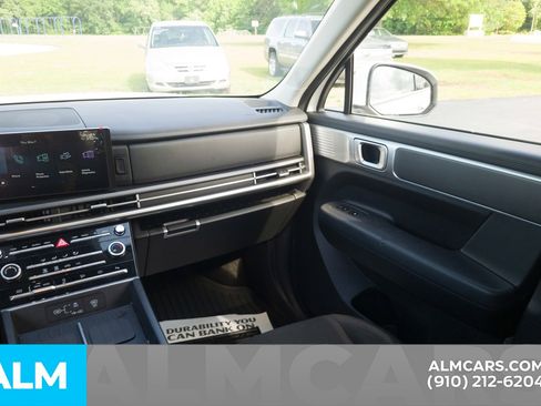 Used 2026 Hyundai Santa Fe SE FWD image 20