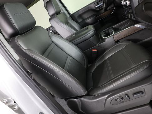 Used 2022 GMC Sierra 2500 Denali w/ Denali Ultimate Package AWD/4WD image 41