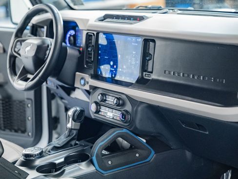 Certified 2022 Ford Bronco Wildtrak image 23