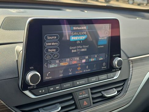 Used 2020 Nissan Altima 2.5 Platinum image 14