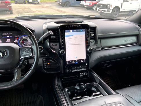 Used 2022 RAM 2500 Limited image 7