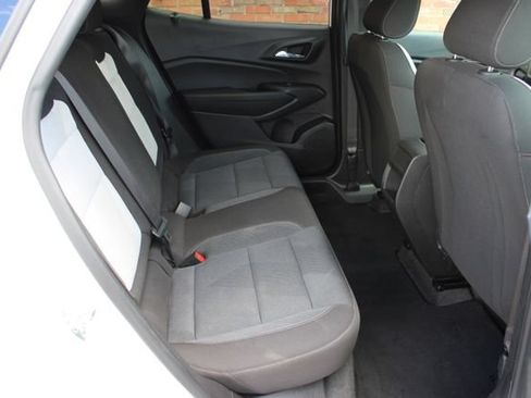 Used 2025 Chevrolet Trax RS w/ Driver Confidence Package FWD image 35