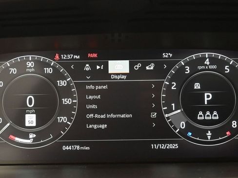 Used 2022 Land Rover Range Rover Westminster Edition image 12