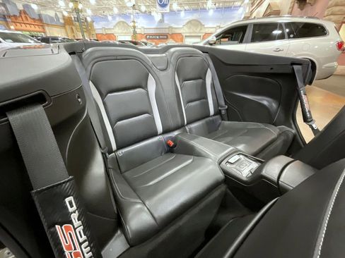 Used 2018 Chevrolet Camaro SS image 17