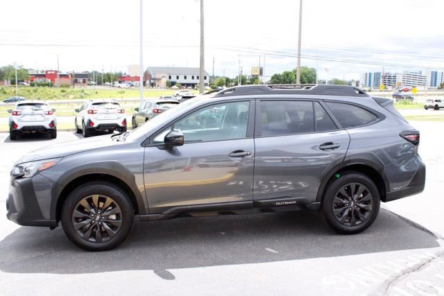 Used 2025 Subaru Outback Onyx Edition AWD/4WD image 5