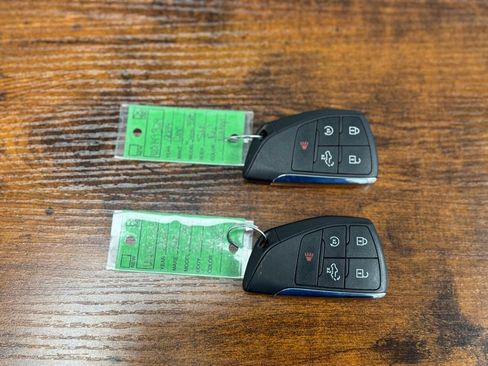 Used 2024 GMC Sierra 3500 SLE w/ SLE Convenience Package image 39