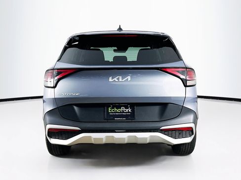 Used 2025 Kia Sportage LX FWD image 7