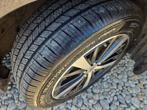 Used 2019 Subaru Impreza 2.0i Premium AWD/4WD image 10