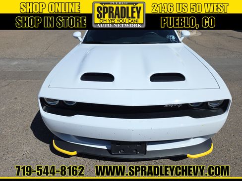 Used 2022 Dodge Challenger SRT Hellcat image 2