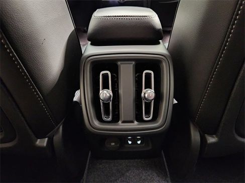 New 2026 Volvo XC40 B5 Plus w/ Protection Package Premier image 30