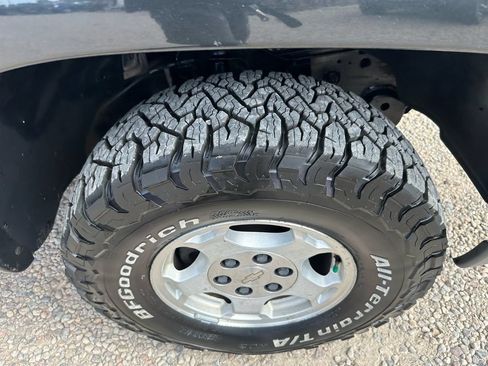 Used 2003 Chevrolet Silverado 1500 LS w/ Off-Road Package AWD/4WD image 42