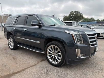 Used 2019 Cadillac Escalade Luxury
