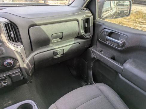 Used 2022 Chevrolet Silverado 1500 Custom RWD image 14