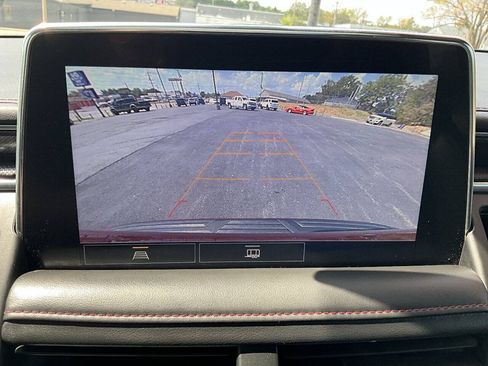 Used 2021 Chevrolet Tahoe RST AWD/4WD image 14