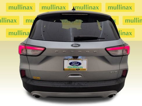Certified 2022 Ford Escape S AWD/4WD image 27