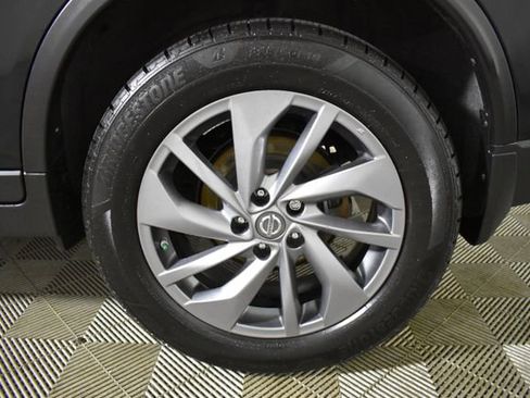 Used 2016 Nissan Rogue SL AWD/4WD image 40