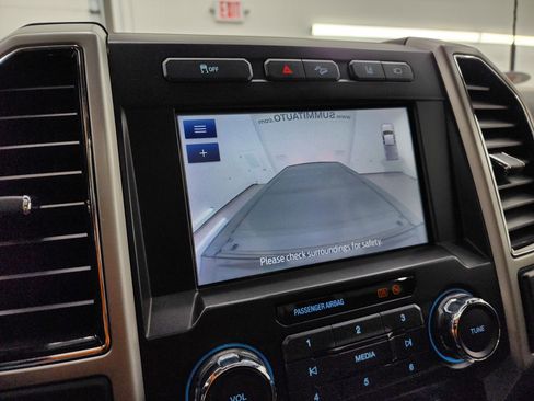 Used 2021 Ford F350 Lariat w/ Lariat Ultimate Package image 20