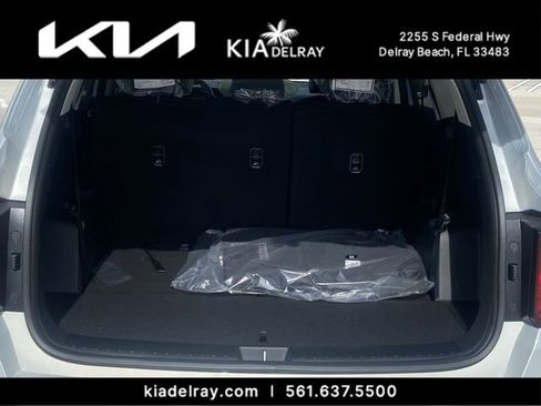 New 2026 Kia Sorento S image 8