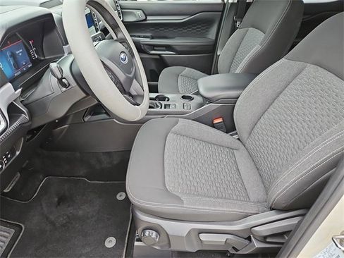 Used 2025 Ford Ranger XL image 11