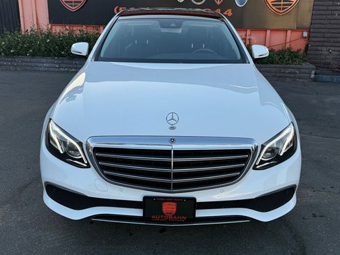 Used 2018 Mercedes-Benz E 300 image 3