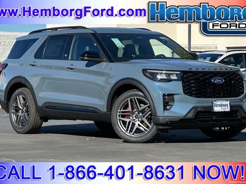 New 2026 Ford Explorer ST-Line w/ ST-Line Street Pack image 1