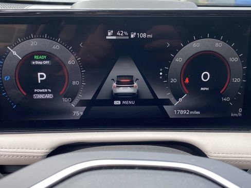 Used 2023 Nissan Ariya FWD image 11