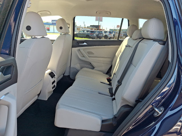 Used 2023 Volkswagen Tiguan SE FWD image 10