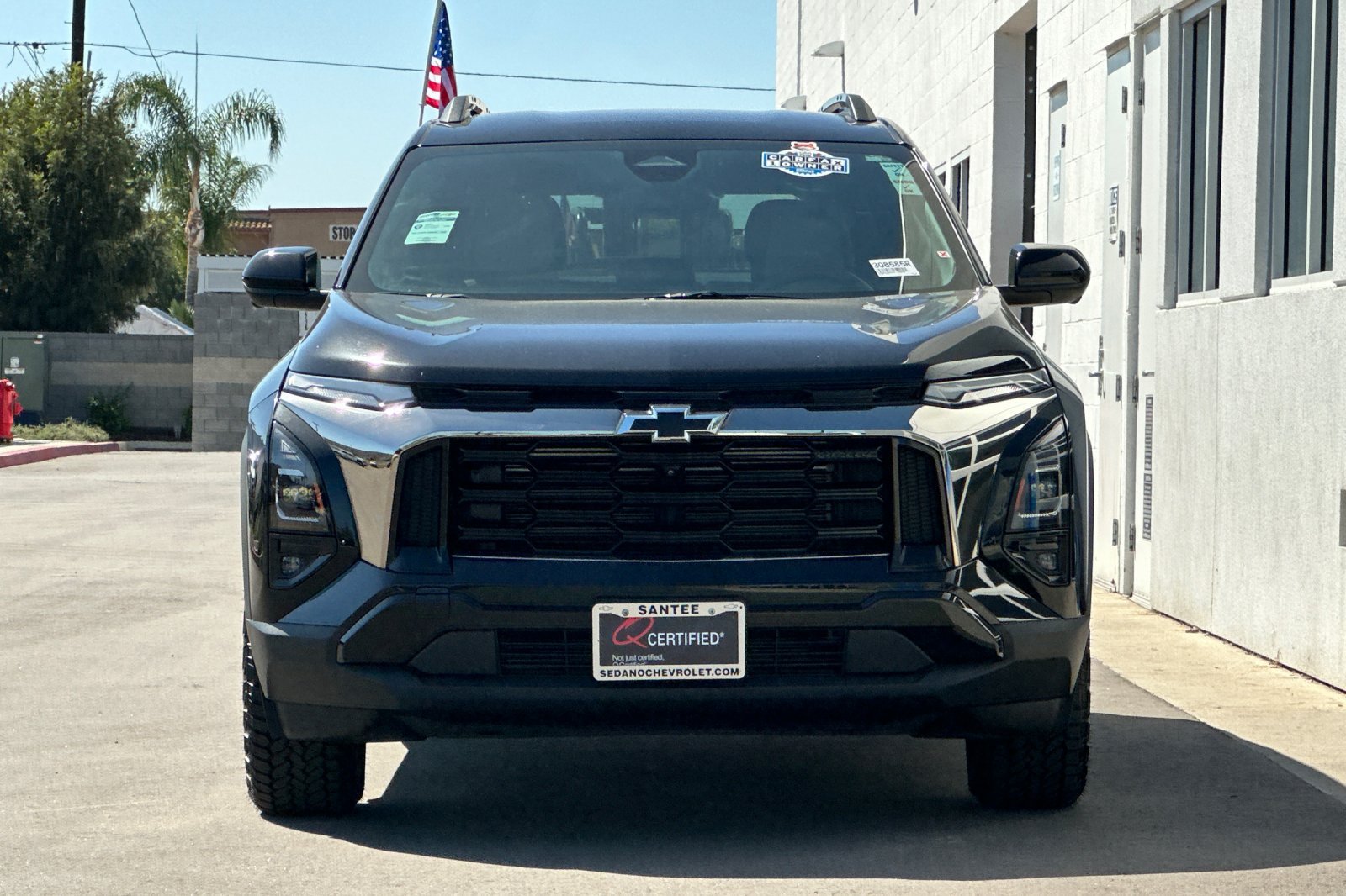 Used 2025 Chevrolet Equinox ACTIV w/ Safety and Technology Package AWD/4WD image 9