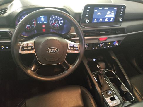 Used 2020 Kia Telluride LX FWD image 22