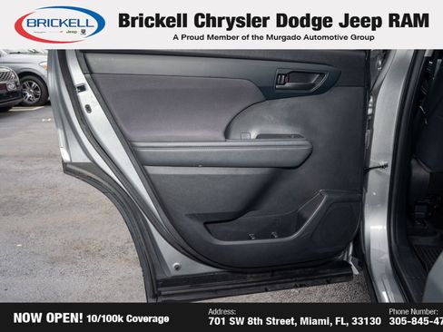 Used 2023 Toyota Highlander LE image 13