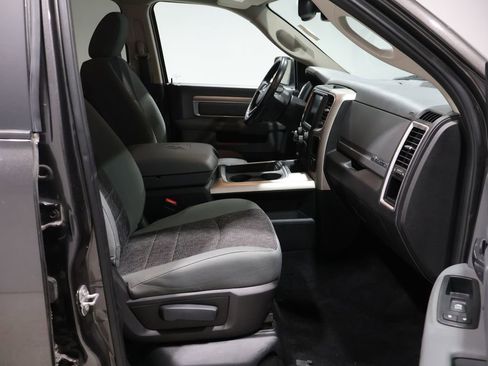 Used 2017 RAM 1500 Big Horn image 23