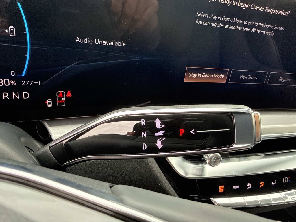 New 2027 Cadillac Lyriq Sport RWD image 28