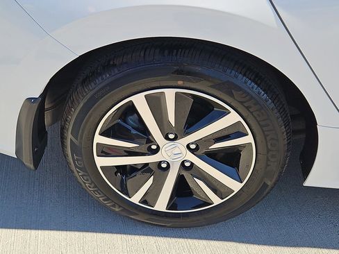 Certified 2024 Honda Civic LX image 10