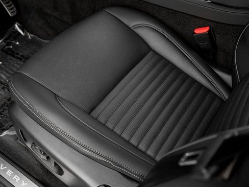 Used 2024 Land Rover Discovery Sport Dynamic SE image 15