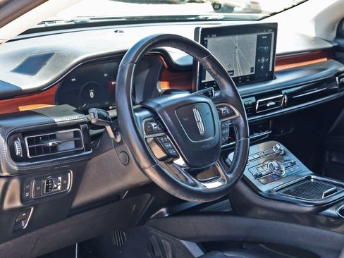Used 2021 Lincoln Nautilus Reserve FWD image 14