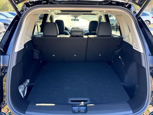 New 2026 Nissan Rogue SV image 33