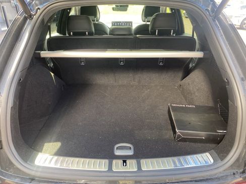 Certified 2025 Genesis GV70 3.5T Sport w/ Sport Advanced Package image 18