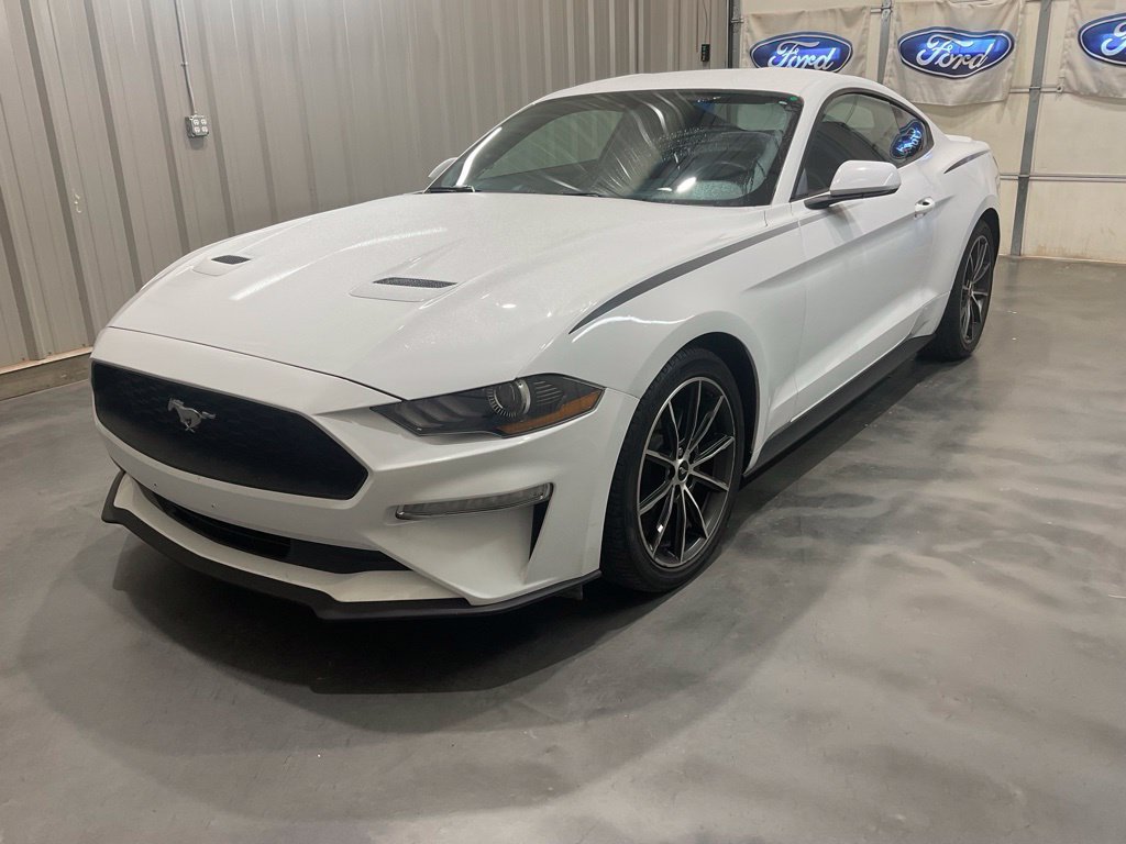 Used 2019 Ford Mustang Coupe w/ Equipment Group 101A RWD image 4