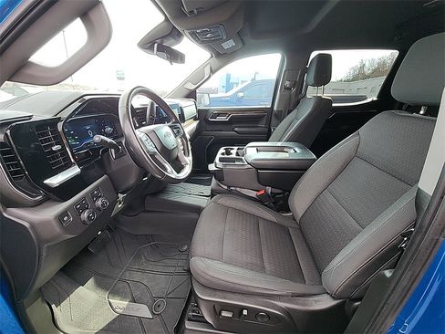 Used 2022 Chevrolet Silverado 1500 RST w/ Z71 Off-Road Package image 16