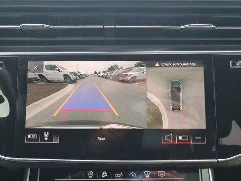 Used 2020 Audi Q7 3.0T Prestige image 45