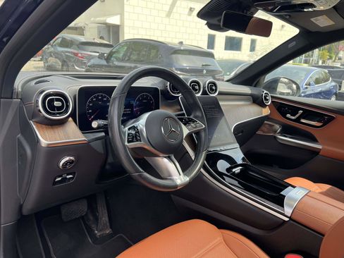 Used 2023 Mercedes-Benz GLC 300 4MATIC w/ Pinnacle Trim Package image 20