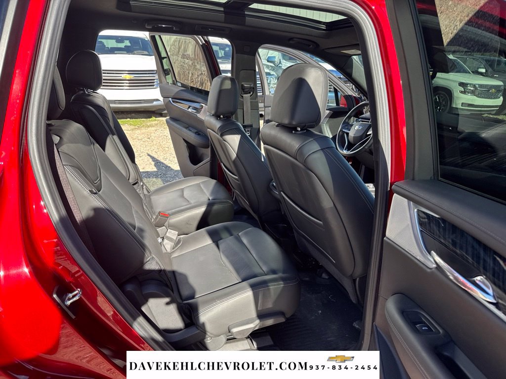 Used 2024 Cadillac XT6 Premium Luxury w/ Technology Package AWD/4WD image 25