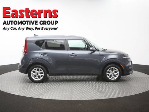 Used 2022 Kia Soul LX w/ Technology Package FWD image 43