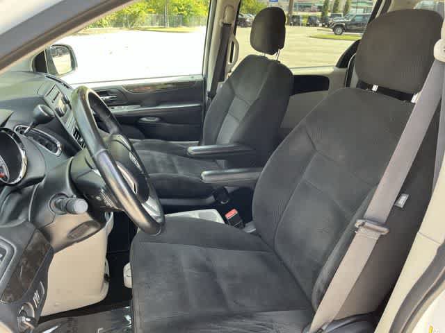 Certified 2016 Dodge Grand Caravan SE w/ Quick Order Package 29E SE FWD image 10