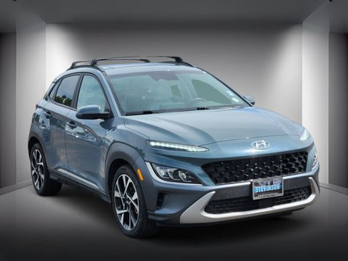 Used 2022 Hyundai Kona Limited AWD/4WD image 4